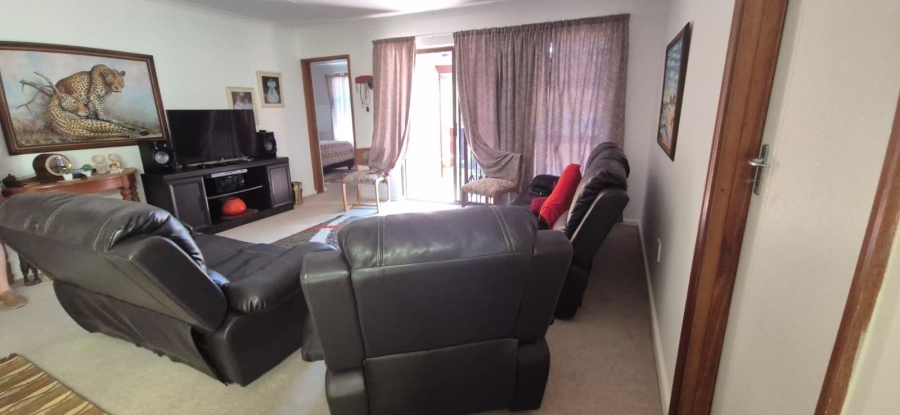To Let 2 Bedroom Property for Rent in Hartenbos Central Western Cape